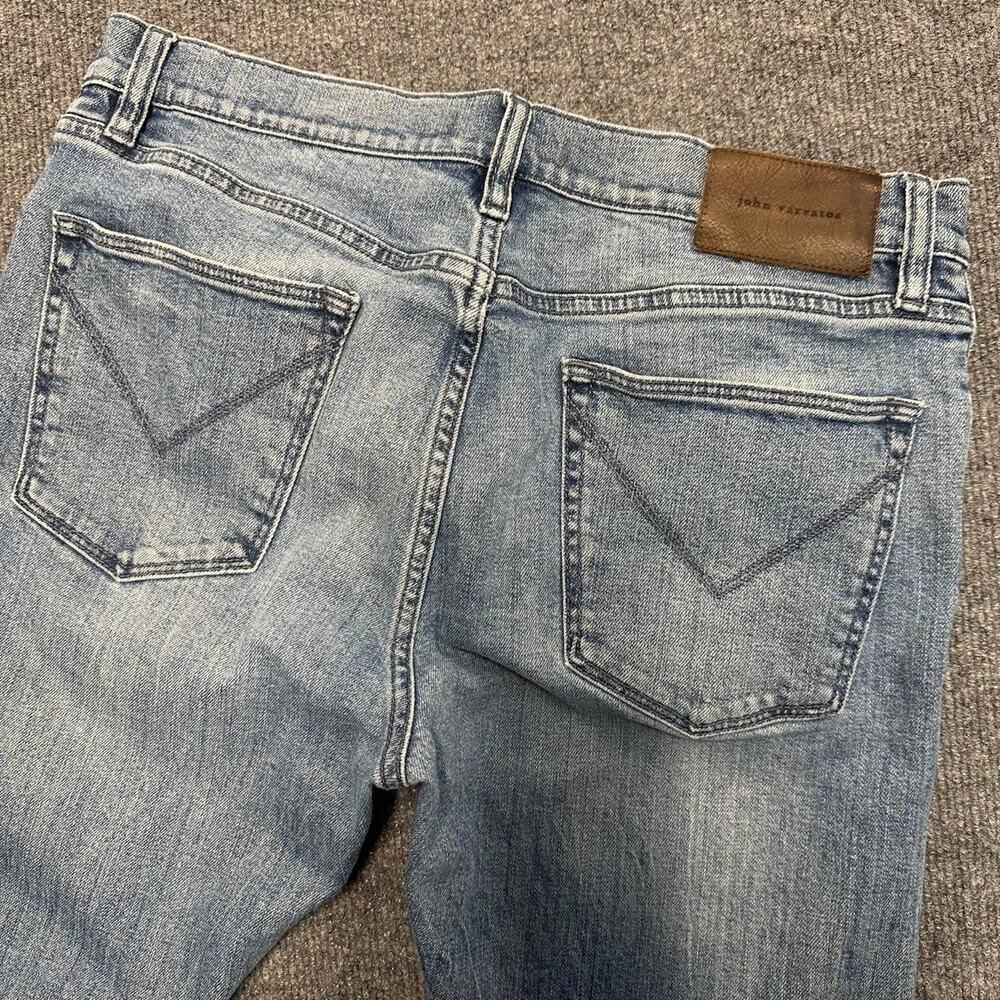 John Varvatos Men’s JV 702 - Slim Fit Jeans Stone Wash Designer Denim 32x31 - Picture 8 of 8